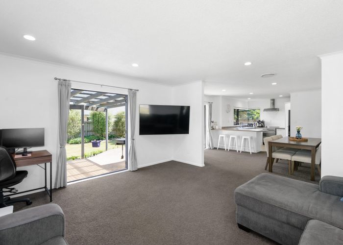  at 21 Sarindah Place, Fairview Downs, Hamilton