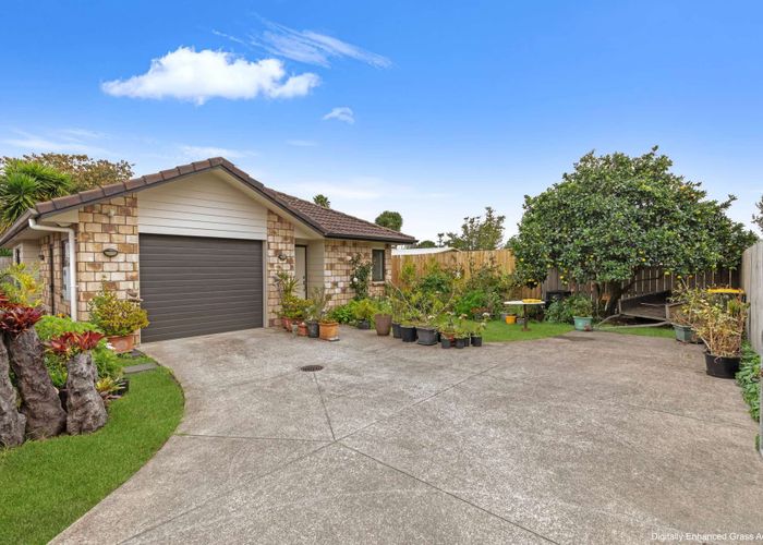  at 104B Racecourse Road, Waiuku, Franklin, Auckland