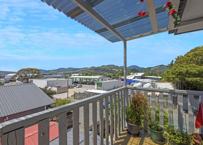  at 8 Fountain Place, Beachville, Nelson, Nelson / Tasman
