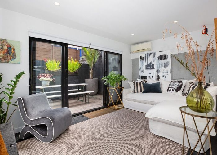  at 1A Port Street, Mount Victoria, Wellington, Wellington