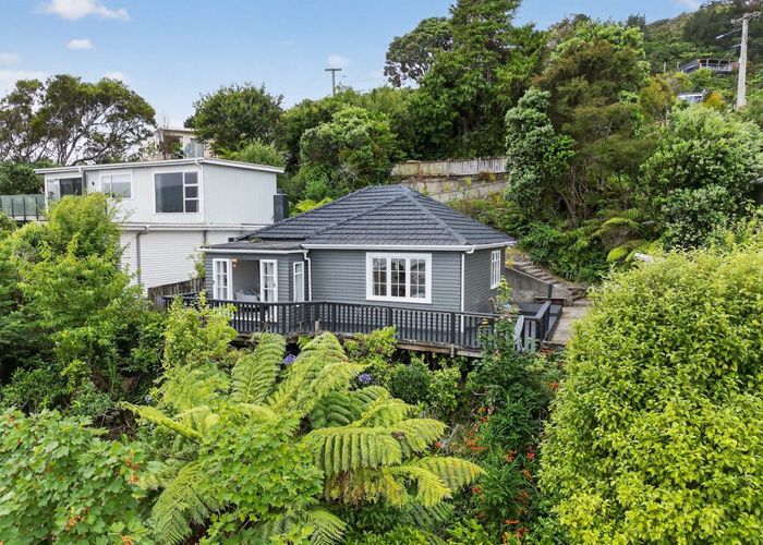  at 33 Woodvale Grove, Fairfield, Lower Hutt