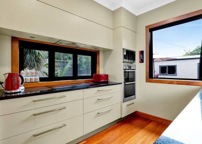  at 138 Ngamotu Road, Spotswood, New Plymouth