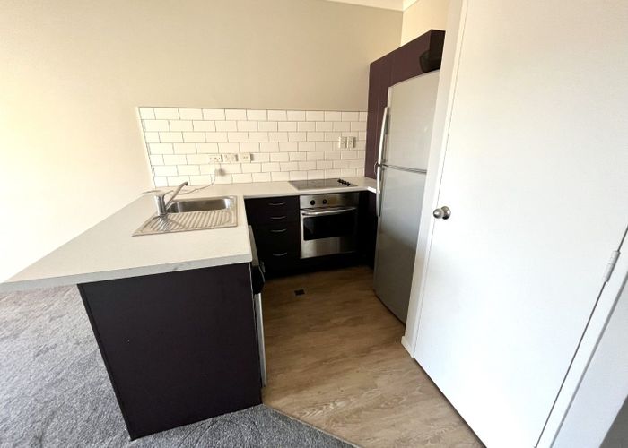  at 15E Hood Street, Hamilton Central, Hamilton