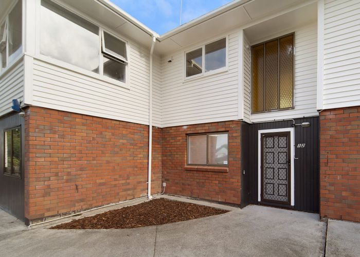  at 12 Ronald Place, Manurewa, Manukau City, Auckland