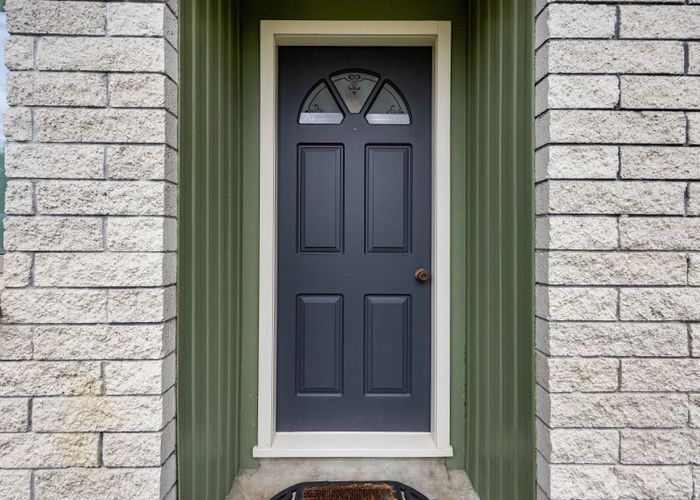  at 22 Splitt Avenue, Glenview, Hamilton
