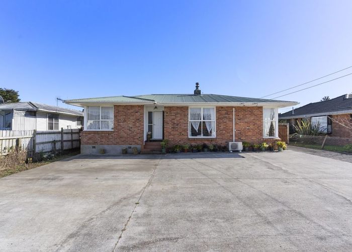  at 6 Plymouth Place, Papatoetoe, Manukau City, Auckland