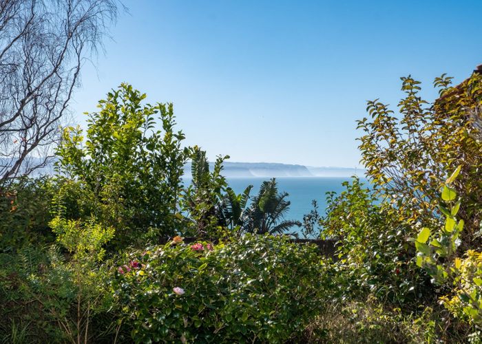  at 112 Thompson Road, Bluff Hill, Napier