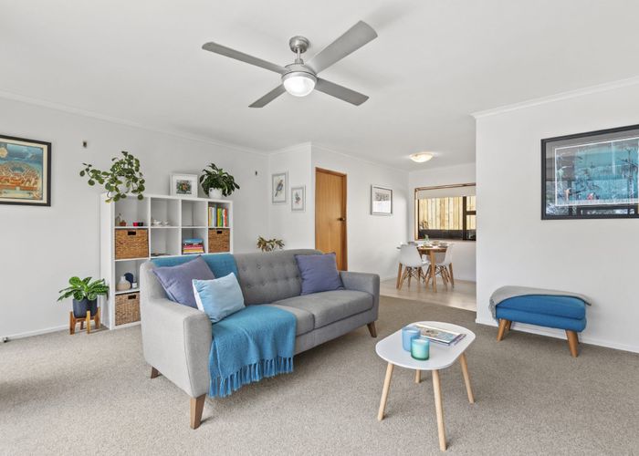  at 12/5 Waipa Street, Birkenhead, Auckland