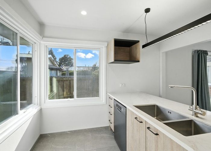 at 113A Avonhead Road, Avonhead, Christchurch City, Canterbury