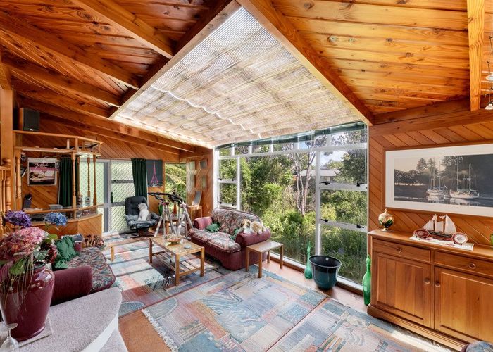  at 43 Neal Avenue, Glenfield, North Shore City, Auckland