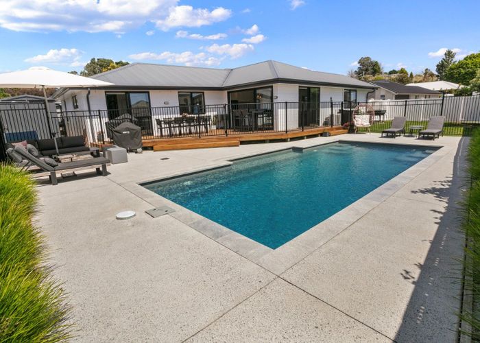  at 5 Anatere Rise, Katikati