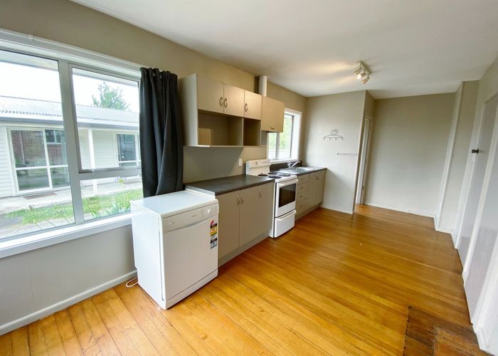  at 9 Gladson Av, Sockburn, Christchurch City, Canterbury