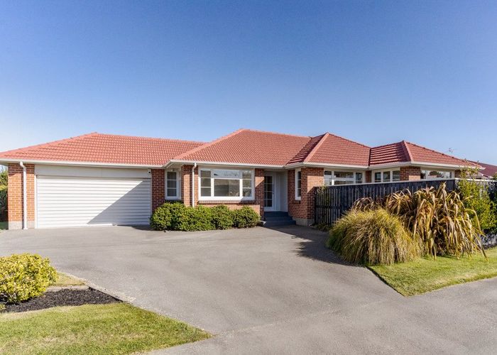 Recently sold 11 Nortons Road, Avonhead, Christchurch homes.co.nz