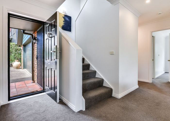  at 23 Whyte Street, Hamilton East, Hamilton