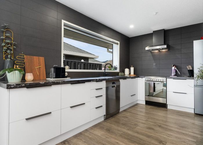  at 2/174 Cashmere Road, Hoon Hay, Christchurch City, Canterbury