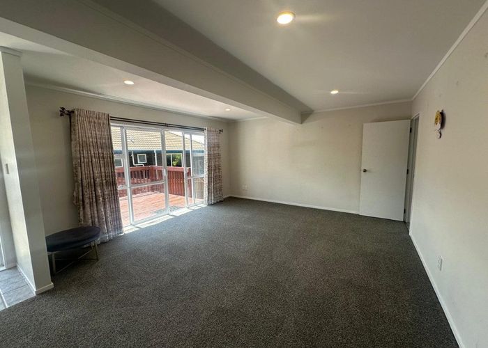  at 15A Te Atatu Road, Te Atatu South, Waitakere City, Auckland