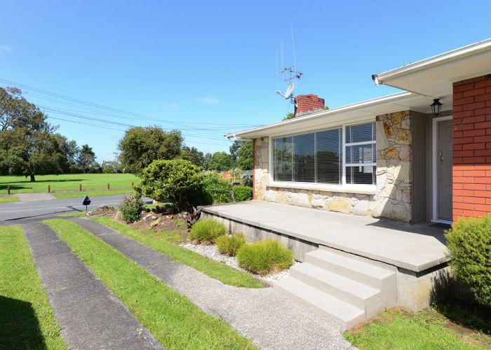  at 13 Chelmsford Street, Silverdale, Hamilton