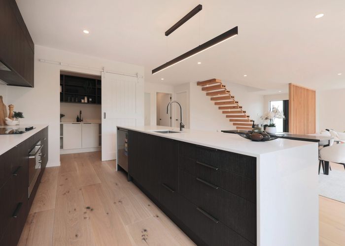  at 8 Maire Street, Woburn, Lower Hutt, Wellington