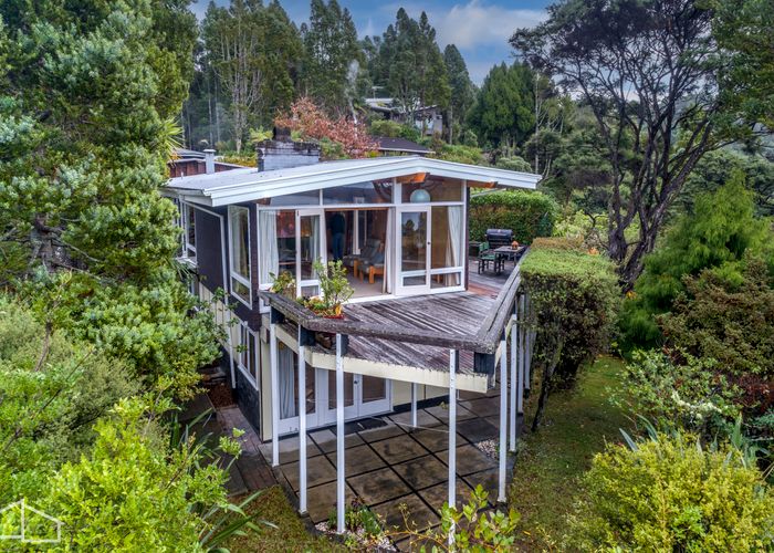  at 8 Wood Bay Road, Titirangi, Auckland