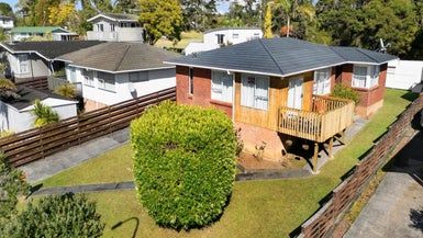  at 21 Allington Road, Massey, Auckland