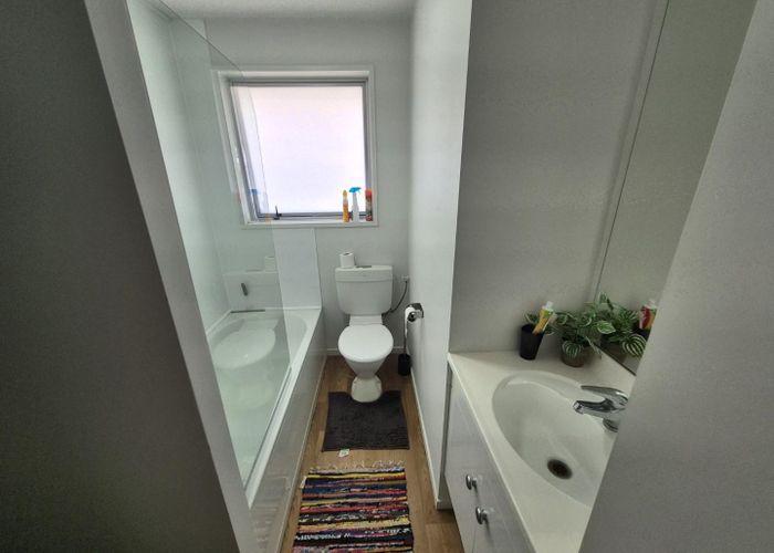  at 2/654 Cashel Street, Linwood, Christchurch City, Canterbury