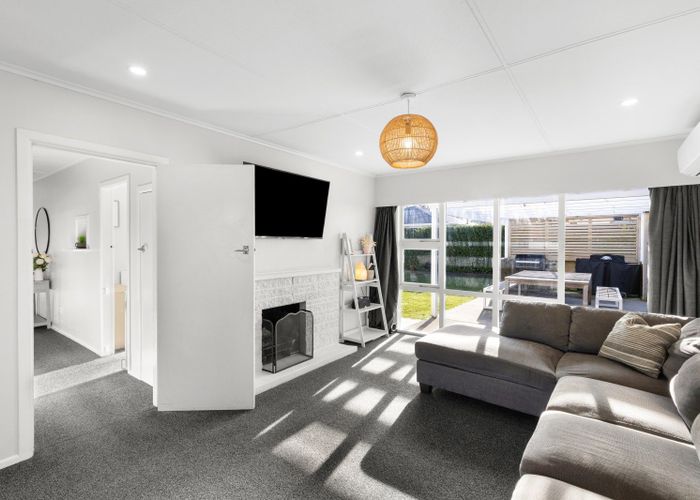  at 1 Battersea Place, Roslyn, Palmerston North, Manawatu / Whanganui
