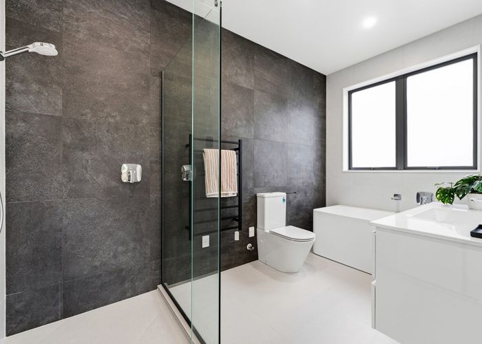  at 6 Baumea Rise, Massey, Waitakere City, Auckland