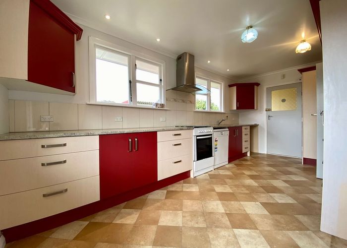  at 7 Exeter Crescent, Takaro, Palmerston North, Manawatu / Whanganui