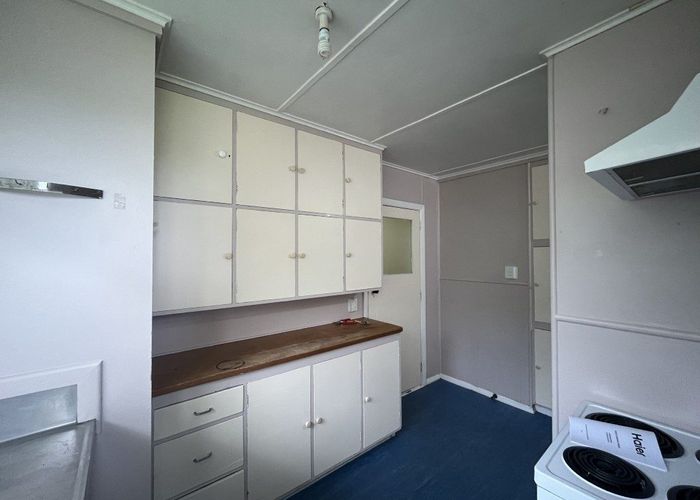  at 7 Cumberland Grove, Cannons Creek, Porirua, Wellington