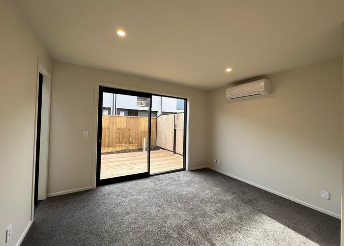  at 9/24 Fitzherbert Road, Wainuiomata, Lower Hutt
