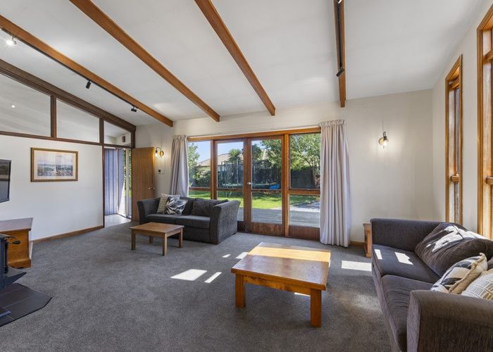  at 7 Domain Terrace, Spreydon, Christchurch City, Canterbury