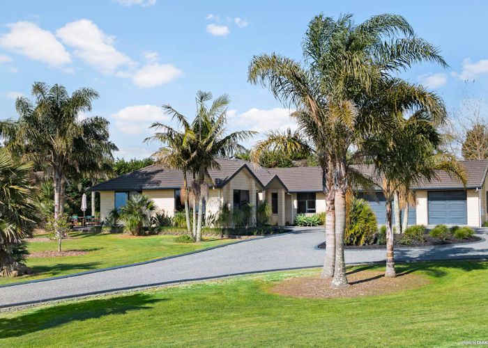  at 301 Oira Road, Drury