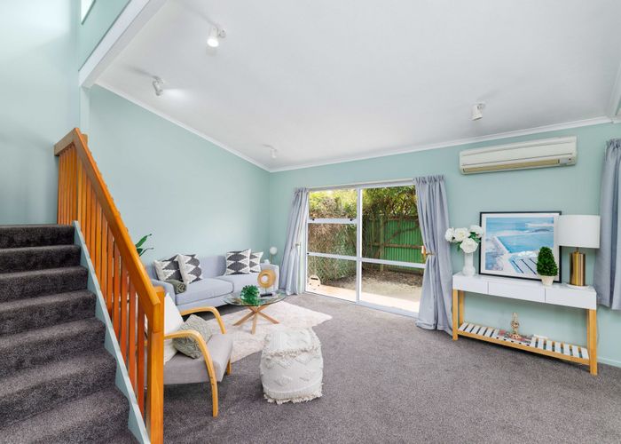  at 2/106 Beresford Street, New Brighton, Christchurch