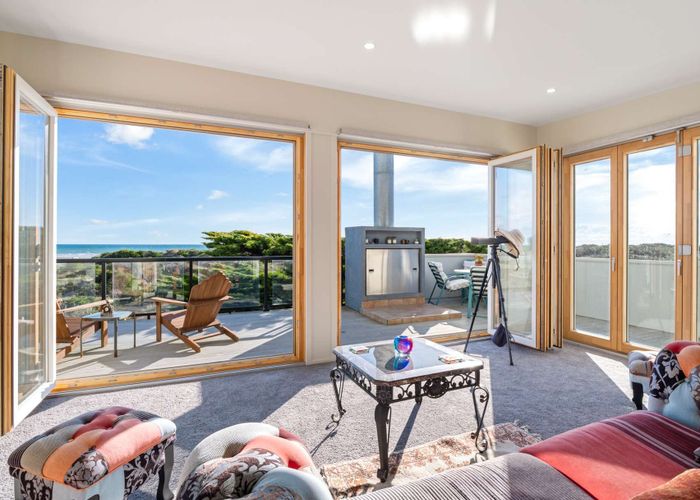 at 5 Somerset Grove, Waitārere Beach, Levin