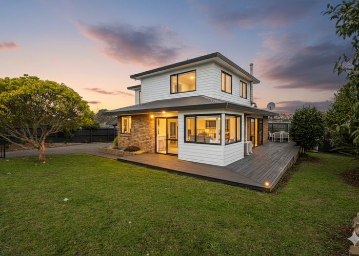  at 5 Merlot Heights, Huapai, Rodney, Auckland