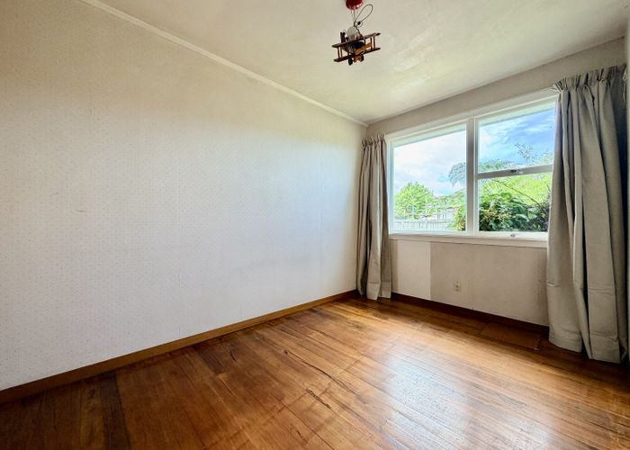  at 2/17 Waimairi Road, Upper Riccarton, Christchurch City, Canterbury