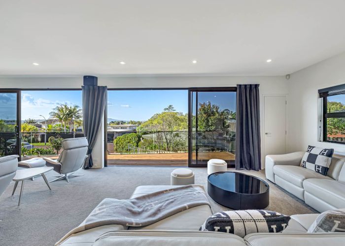 Free property data for 29 Endymion Place, Half Moon Bay, Auckland