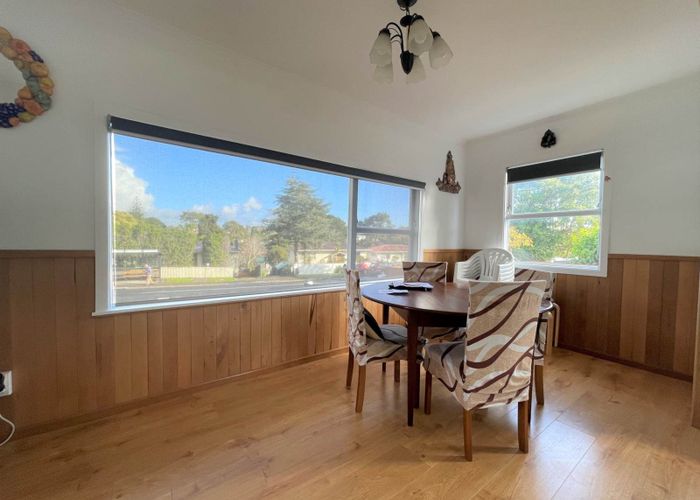  at 82 Barrys Road, Glendene, Waitakere City, Auckland