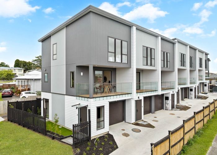  at Lot 4/12 Statesman Street, Henderson, Waitakere City, Auckland