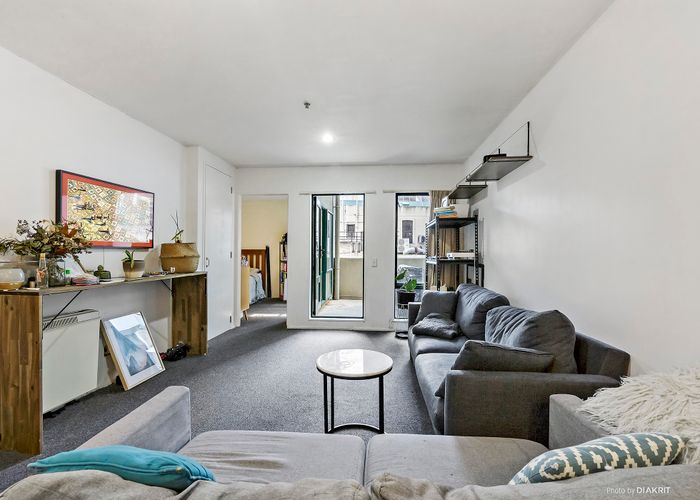  at 205/120 Courtenay Place, Te Aro, Wellington