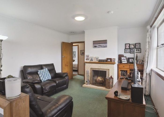  at 7 Blease Street, New Lynn, Waitakere City, Auckland