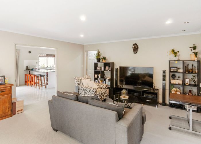  at 13 Strundeen Close, Flat Bush, Manukau City, Auckland