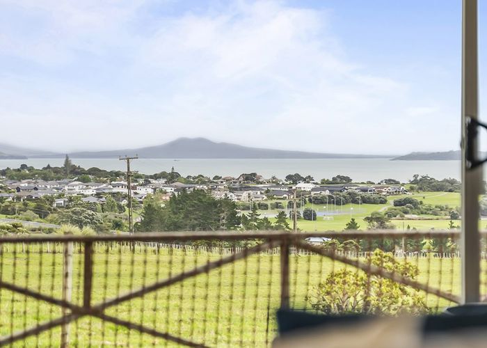  at 68 Keanes Road, Maraetai, Auckland