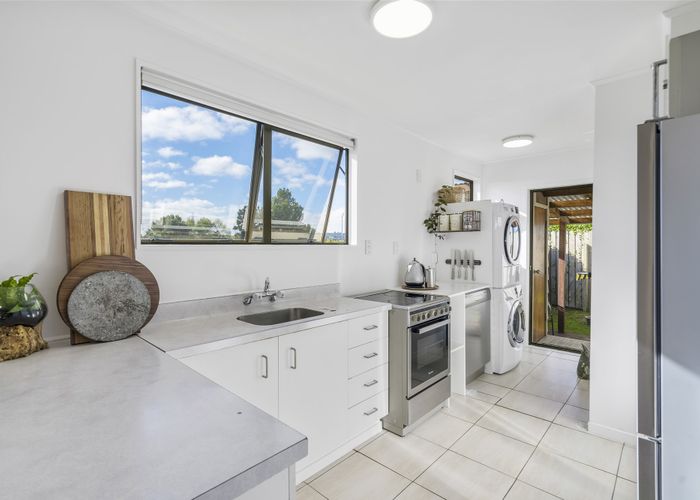  at 31 Penion Drive, Flat Bush, Auckland