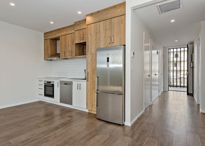  at 2/20 Tainui Street, Frankton, Hamilton, Waikato