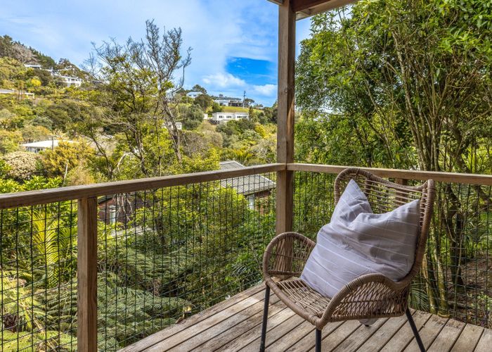 at 9 Hobson Terrace, Onetangi, Waiheke Island, Auckland