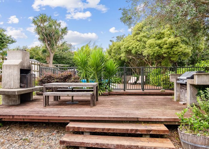  at 39 Dale Road, Raumati South, Paraparaumu