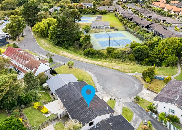  at 7 Halyard Place, Whitby, Porirua