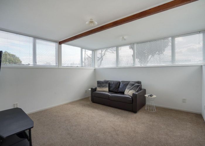  at 704 Pioneer Highway, Takaro, Palmerston North, Manawatu / Whanganui