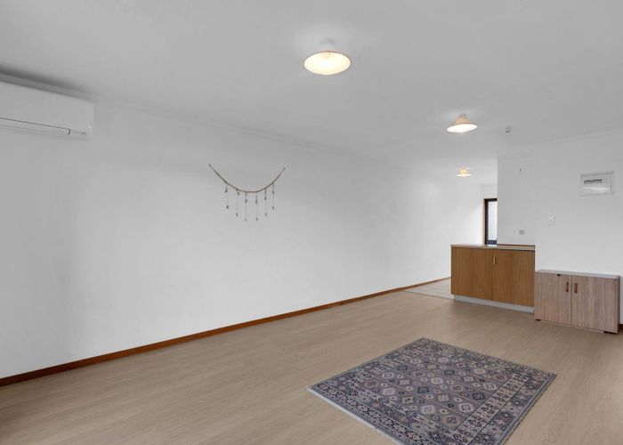  at Flat 5/98 Burns Street, Cambridge, Waipa, Waikato